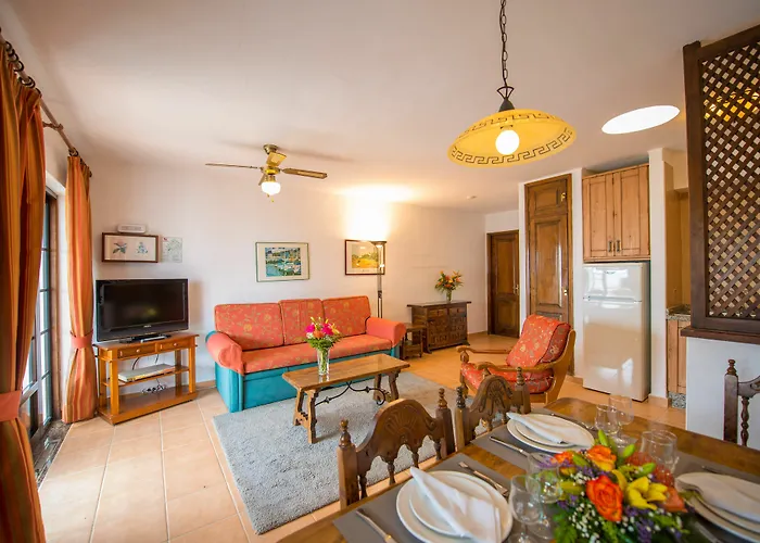 Ξενοδοχείο με διαμερίσματα Ona Casitas 4*