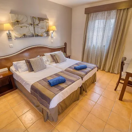 Apartahotel Ona Casitas