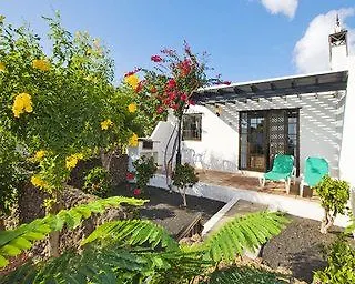 Ona Casitas