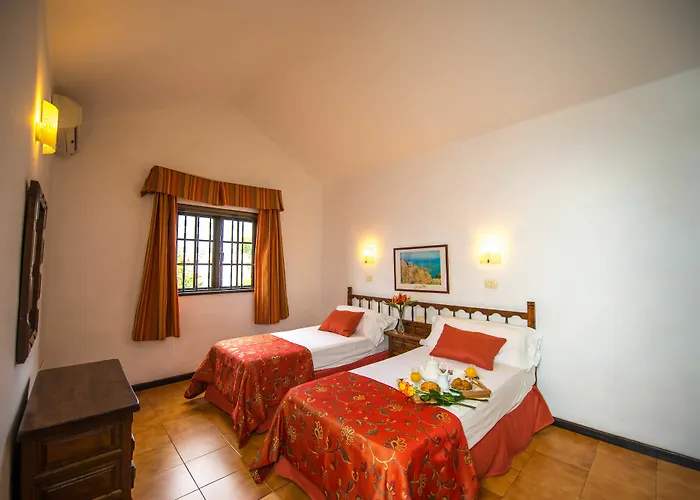 Aparthotel Ona Casitas 4*